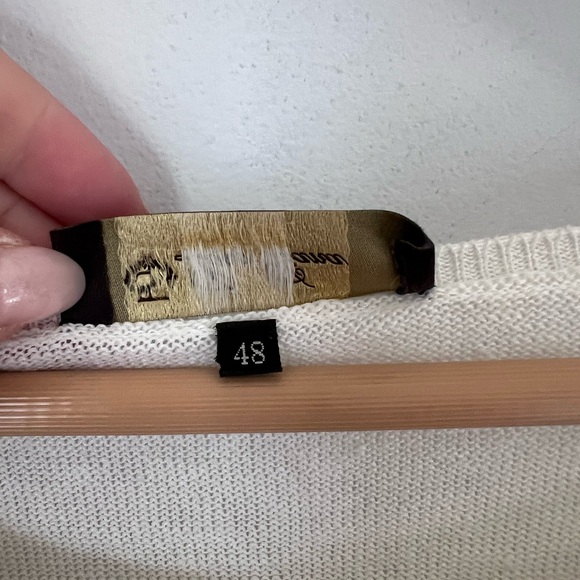 Loro Piana 100% Linen Striped Sweater Size 48 button detail on shoulder - Picture 9 of 11